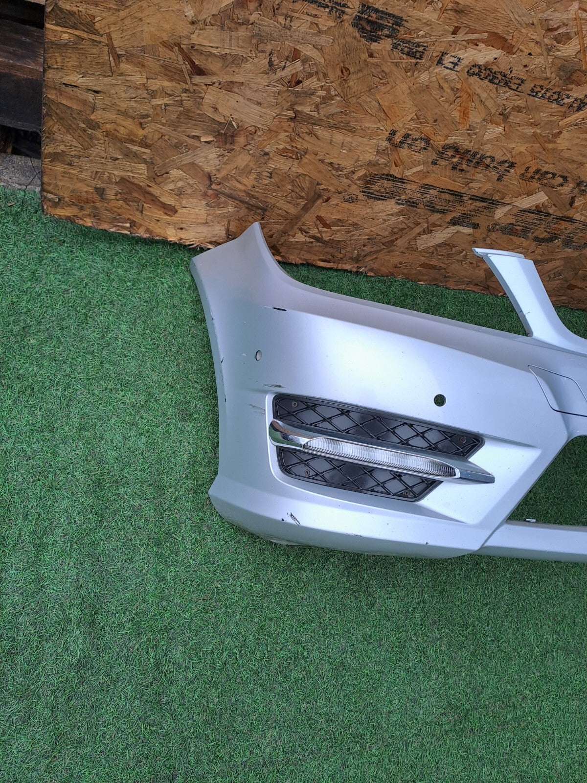 MERCEDES W204 C220 AMG SPORT 2.1 DIESEL 2012 FRONT BUMPER SILVER Warranty A238 - Image 7