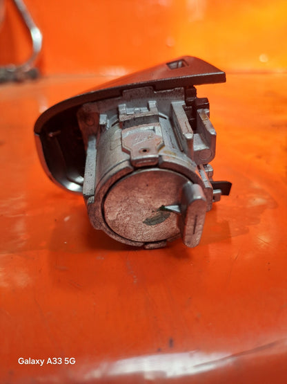 ✅MERCEDES A180D SPORT W177 1.5 DIESEL 2018 FRONT RIGHT EXTERIOR DOOR LOCK A297 - Image 8