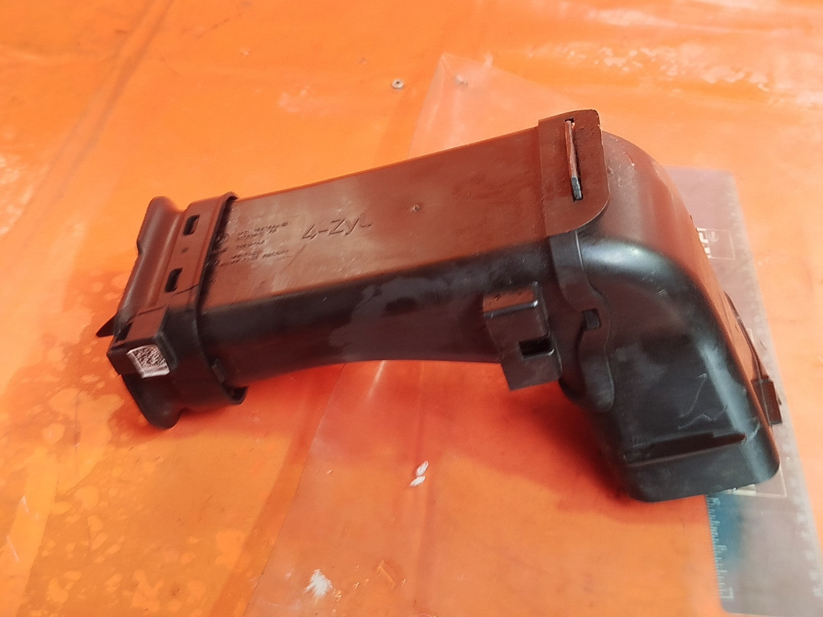 ✅BMW F22 218I SPORT 1.5 PETROL 2016 AIR INTAKE DUCT PIPE 7597584 Warranty A339 - Image 1