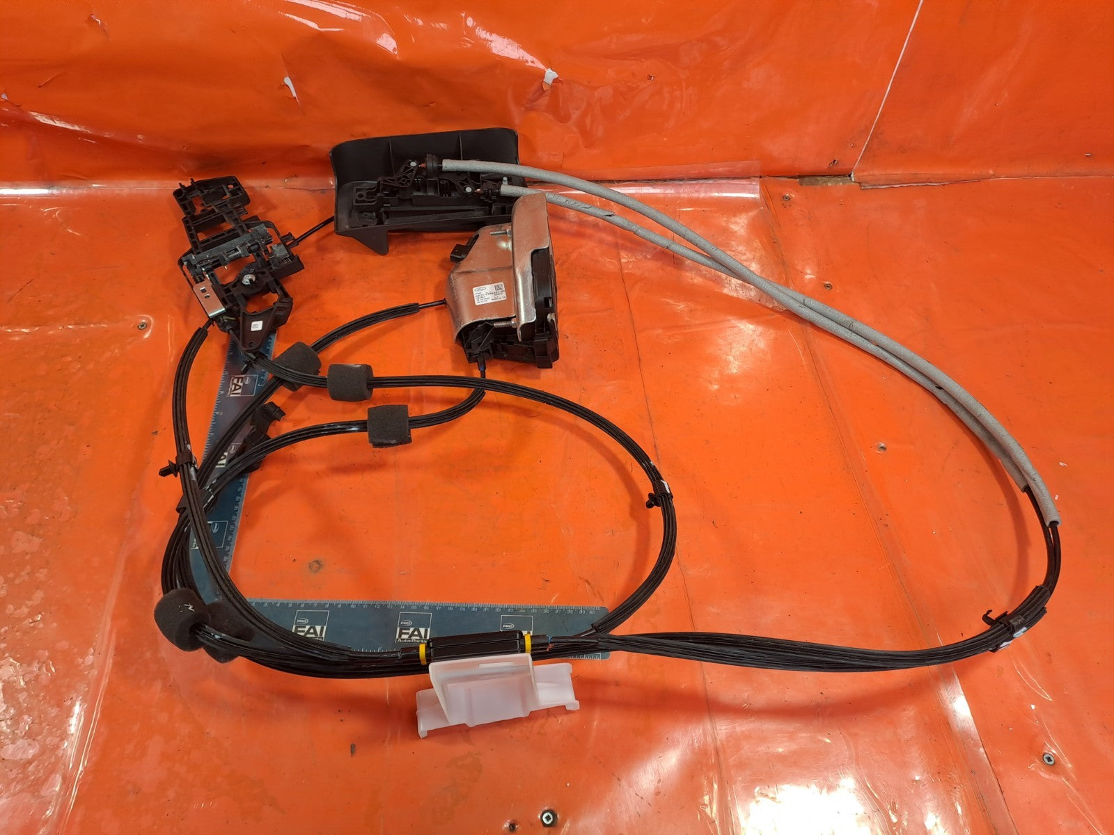 ✅Ford Transit Custom 2.0 Diesel 2021 Left Side Sliding Door Lock KK31V264A01BE - Image 2