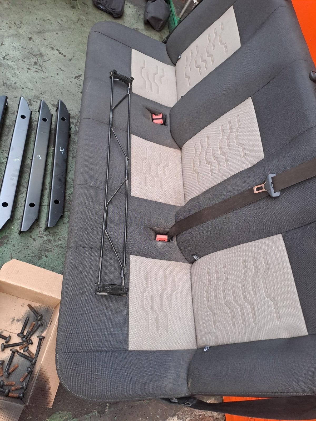 ✅Ford Transit Custom 2.2 Diesel 2016 Rear Seats Warranty A373 - Image 9