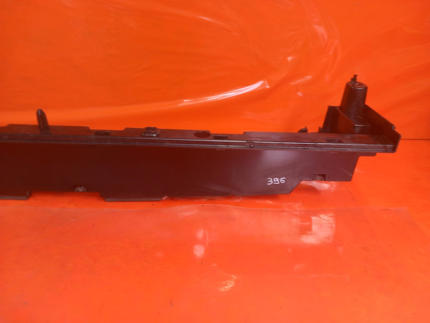 2025 Land Rover Defender L663 Front Bumper Bracket L8B2-17A793-A Warranty A396 - Image 7