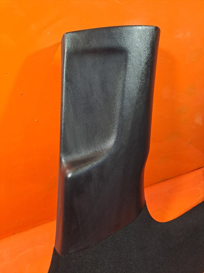 TESLA MODEL 3 LONG 2024 RIGHT SIDE LOWER B PILLAR COVER TRIM 1733762-10-D A207 - Image 2