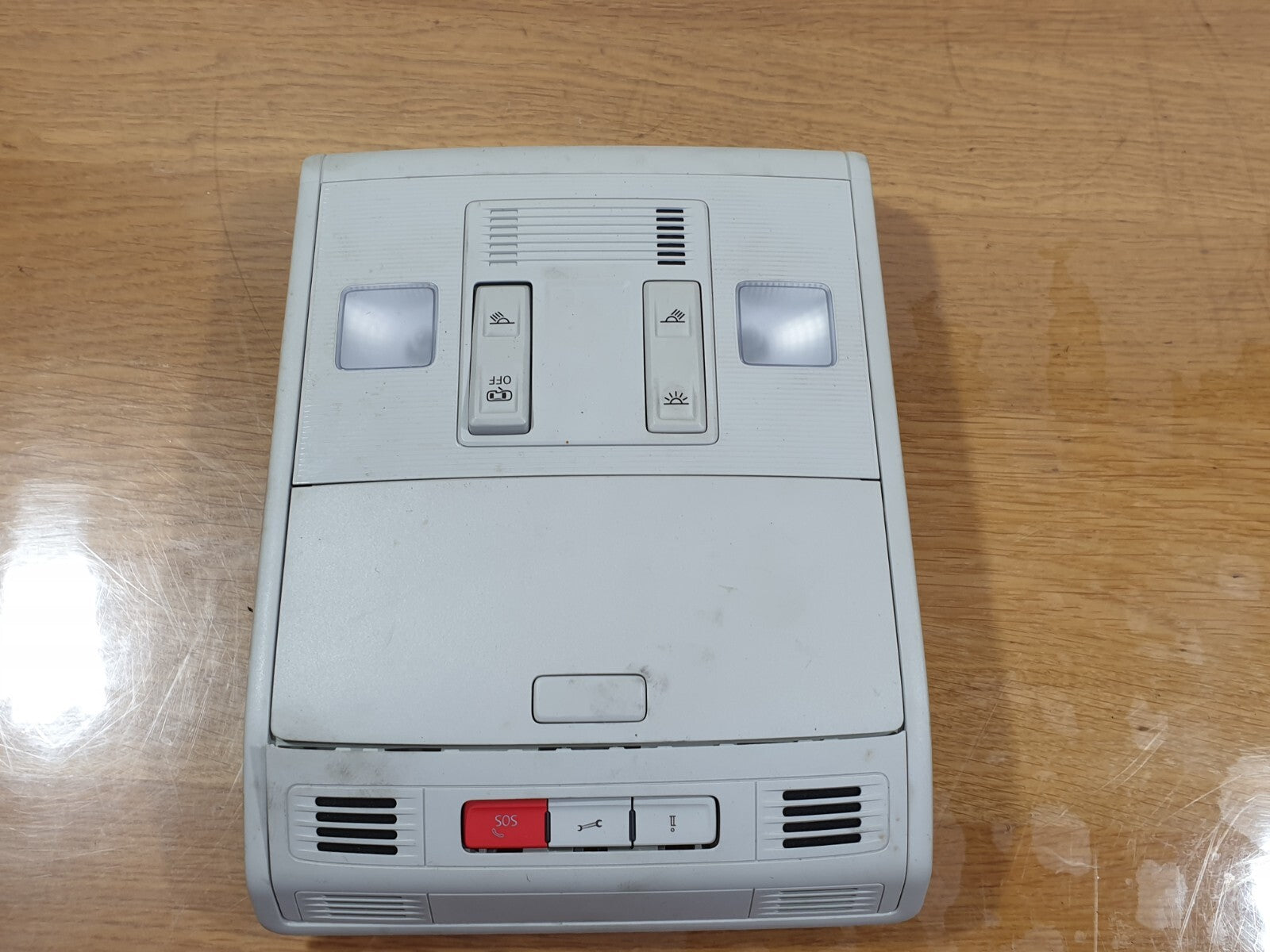 ebay-src:https://i.ebayimg.com/00/s/mtiwmfgxnjaw/z/ipgaaoswaepm4vxe/$_57.jpg