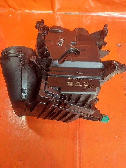 ✅MERCEDES CLA 180 AMG LINE 1.3 PETROL 2021 AIR FILTER BOX A2820903800 Warranty - Image 2