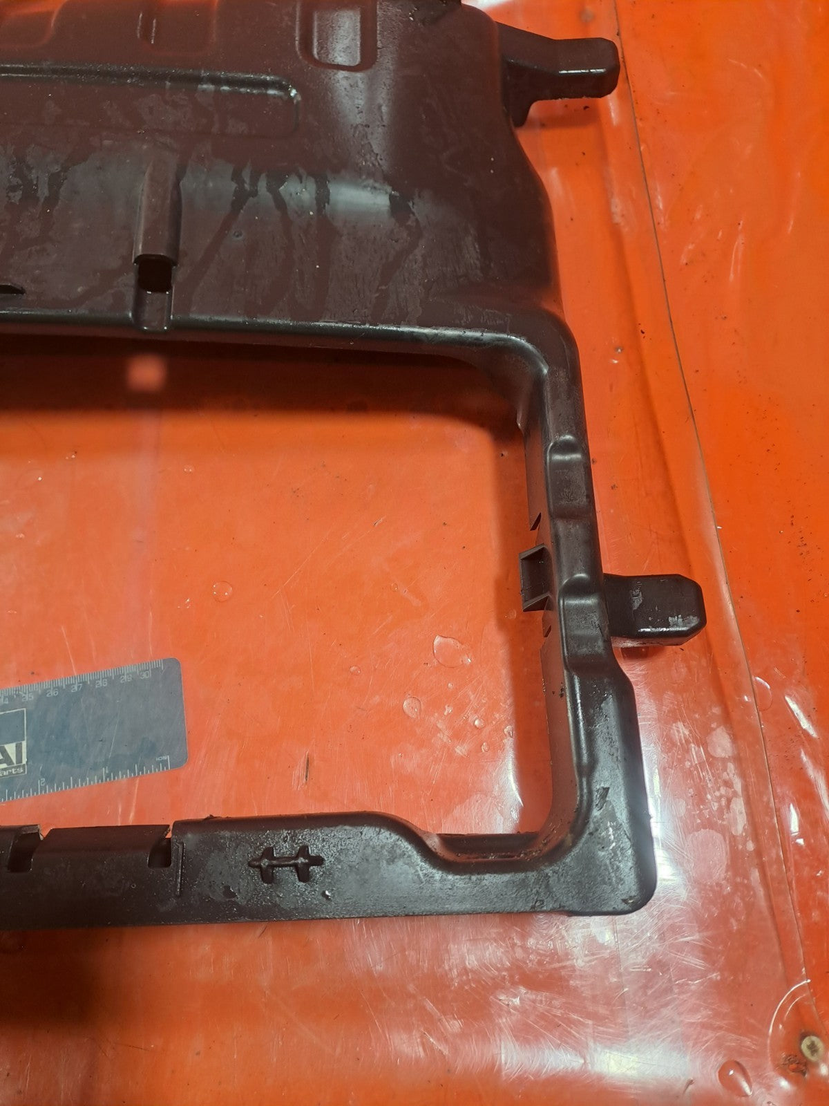 ✅2015 RENAULT ZOE DYNAMIQUE RADIATOR CENTER AIR GUIDE PANEL 215541324R +WARRANTY - Image 2