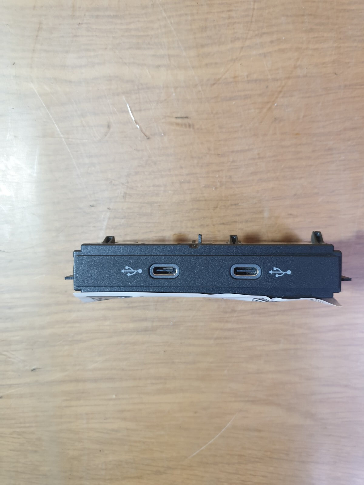 ✅2023 CUPRA FORMENTOR FRONT CENTRE CONSOLE USB-C PORT SOCKET 5NA035736 +WARRANTY - Image 2