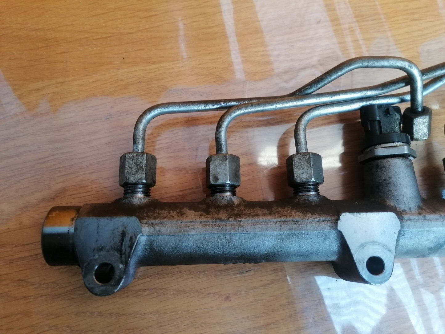 ebay-src:https://i.ebayimg.com/00/s/mtiwmfgxnjaw/z/v2eaaosw~t1lbgcq/$_57.png