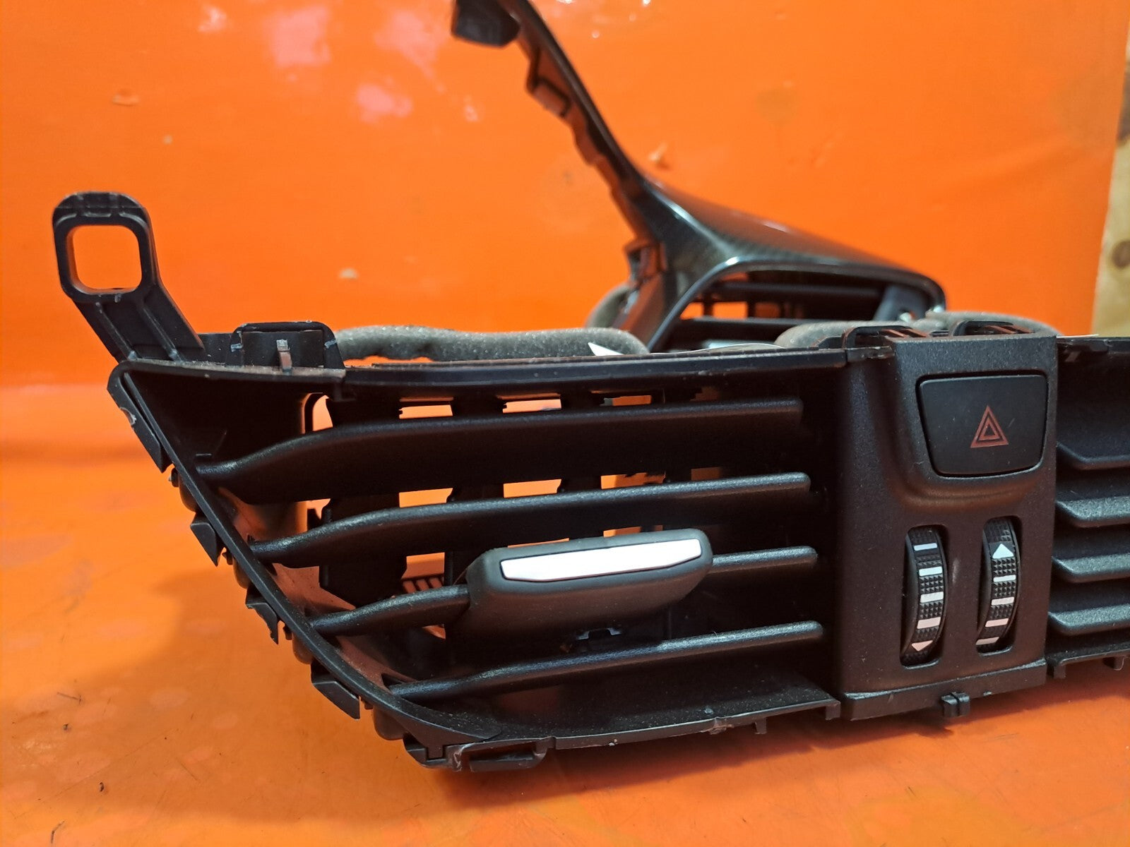 ebay-src:https://i.ebayimg.com/00/s/mtiwmfgxnjaw/z/iriaaoswfdbnyhxz/$_57.jpg