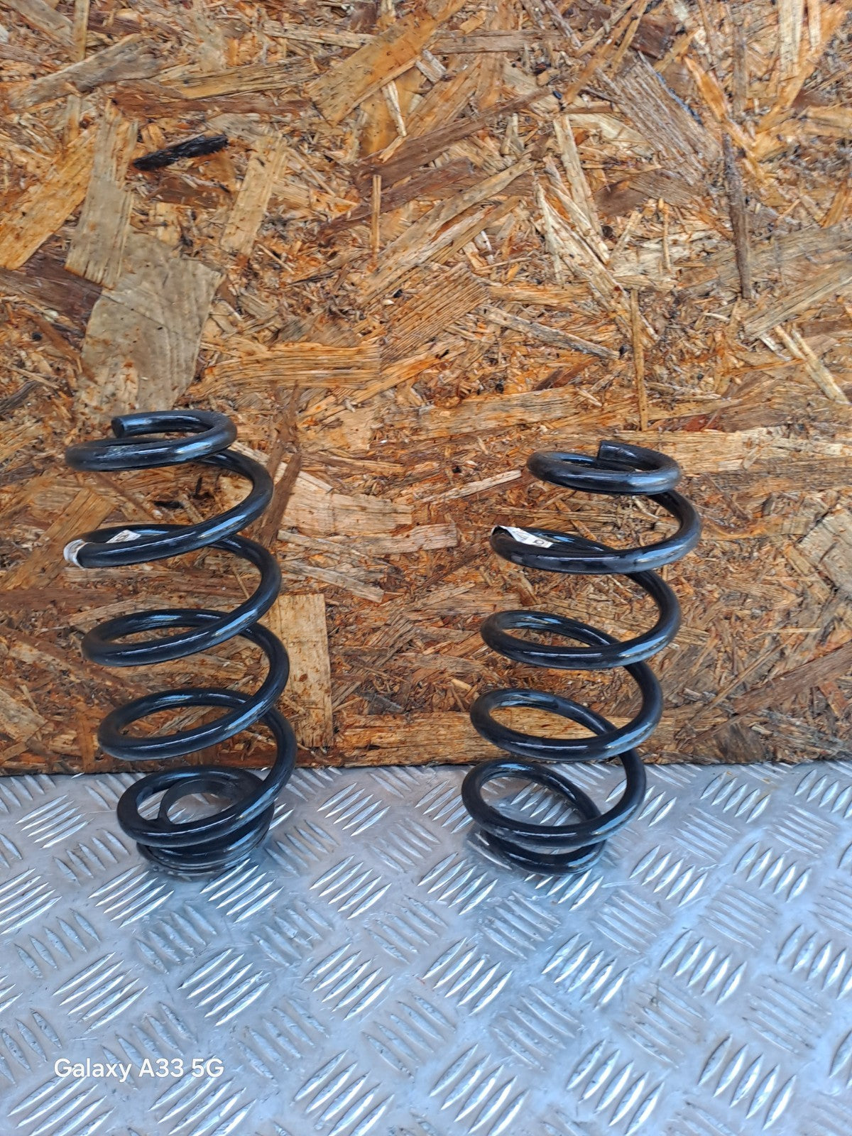 ✅2018 BMW X1 F48 2.0P REAR COIL SPRING PAIR 6871665 + WARRANTY A303 - Image 3