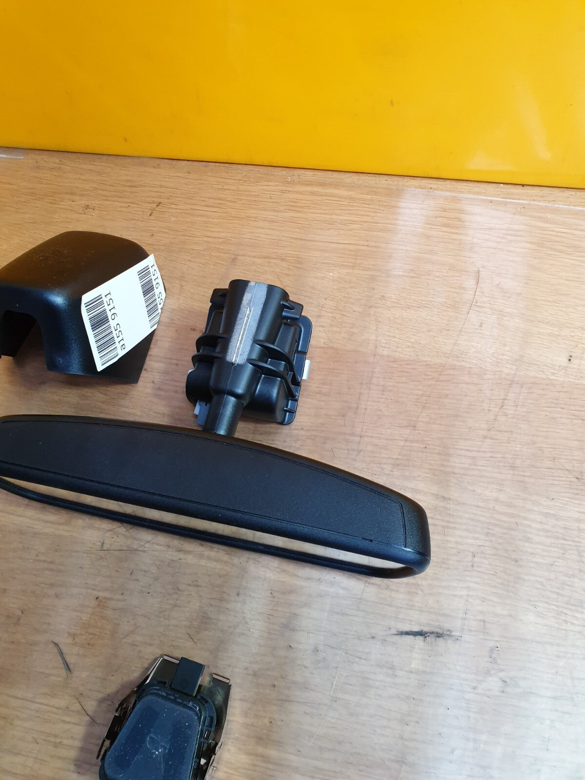 ✅2016 LAND ROVER DISCOVERY SPORT L550 INTERIOR REAR VIEW MIRROR & RAIN SENSOR - Image 5