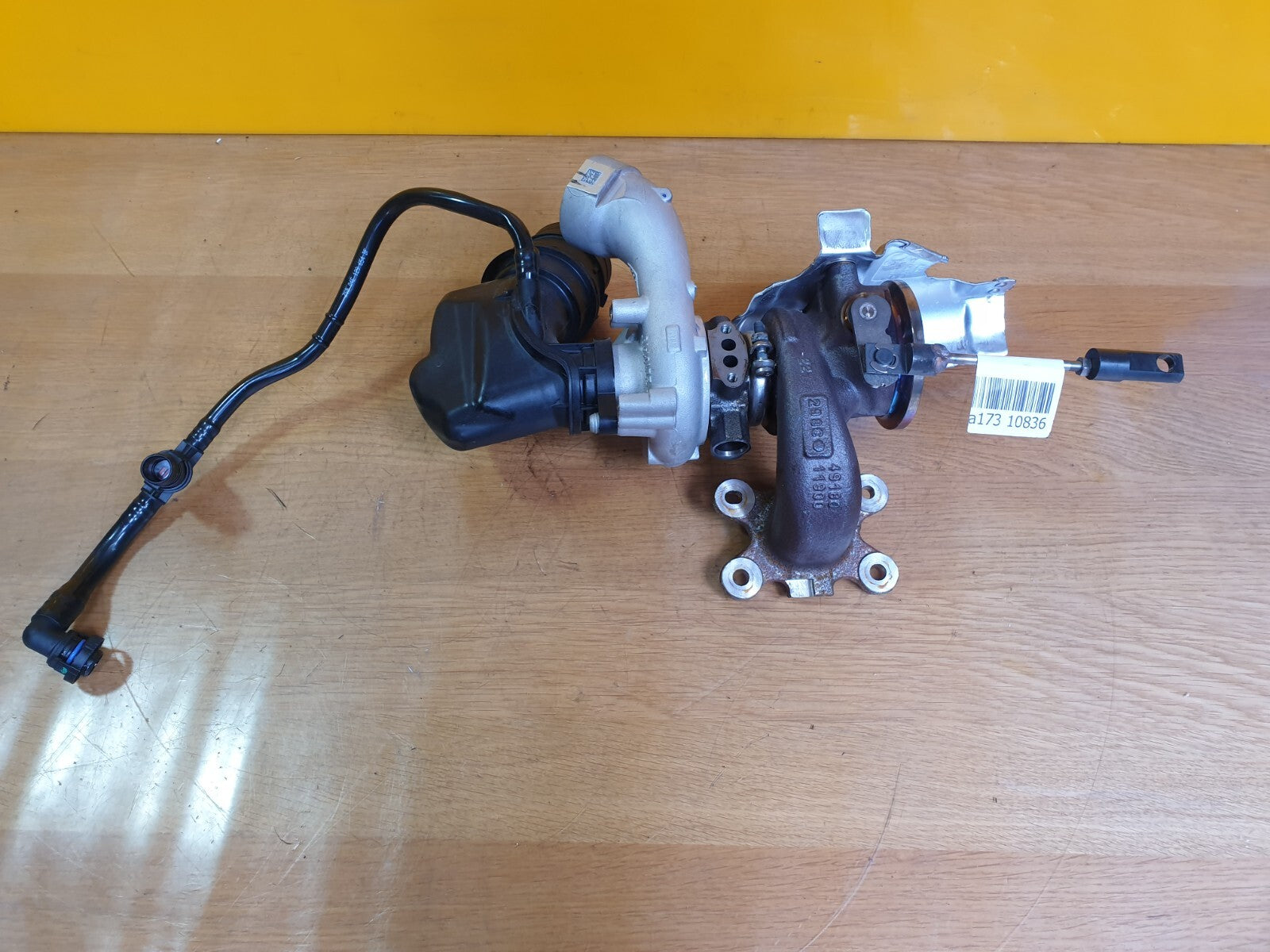 ebay-src:https://i.ebayimg.com/00/s/mtiwmfgxnjaw/z/kx4aaosweblmax8f/$_57.jpg