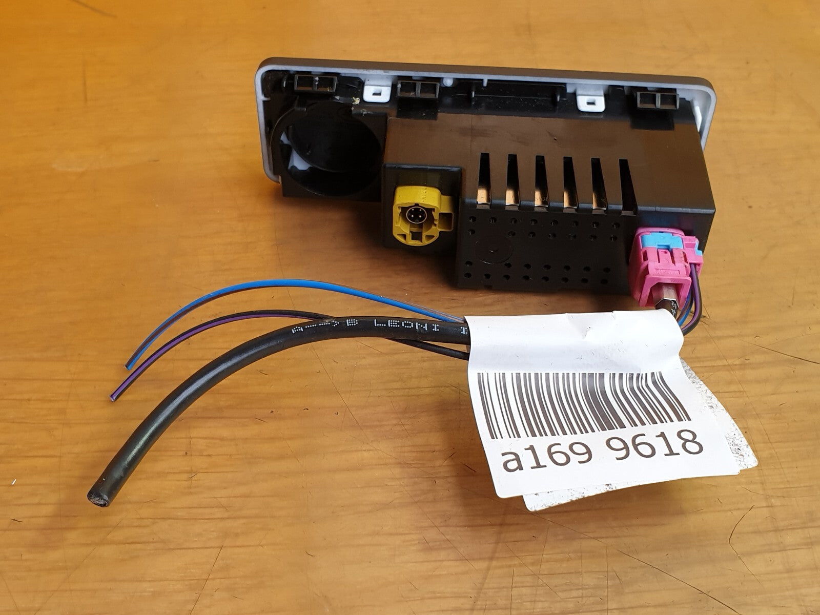 ✅2022 RANGE ROVER EVOQUE L551 USB PORT SOCKET L8B2-19E110-CD + WARRANTY A169 - Image 5
