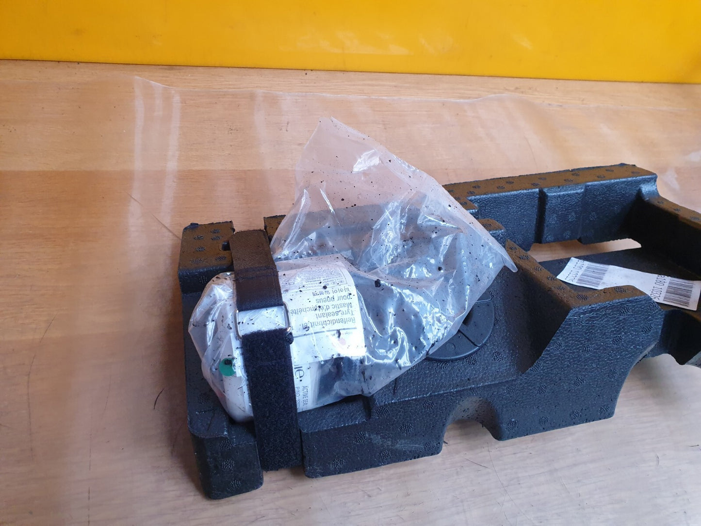 ebay-src:https://i.ebayimg.com/00/s/mtiwmfgxnjaw/z/nigaaoswswzmqnva/$_57.jpg