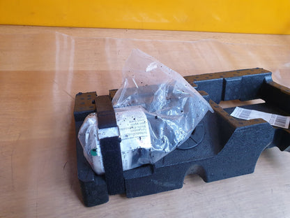 ebay-src:https://i.ebayimg.com/00/s/mtiwmfgxnjaw/z/nigaaoswswzmqnva/$_57.jpg