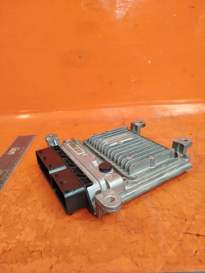 ebay-src:https://i.ebayimg.com/00/s/mtywmfgxmjaw/z/a~iaaoswf9hnle46/$_57.jpg