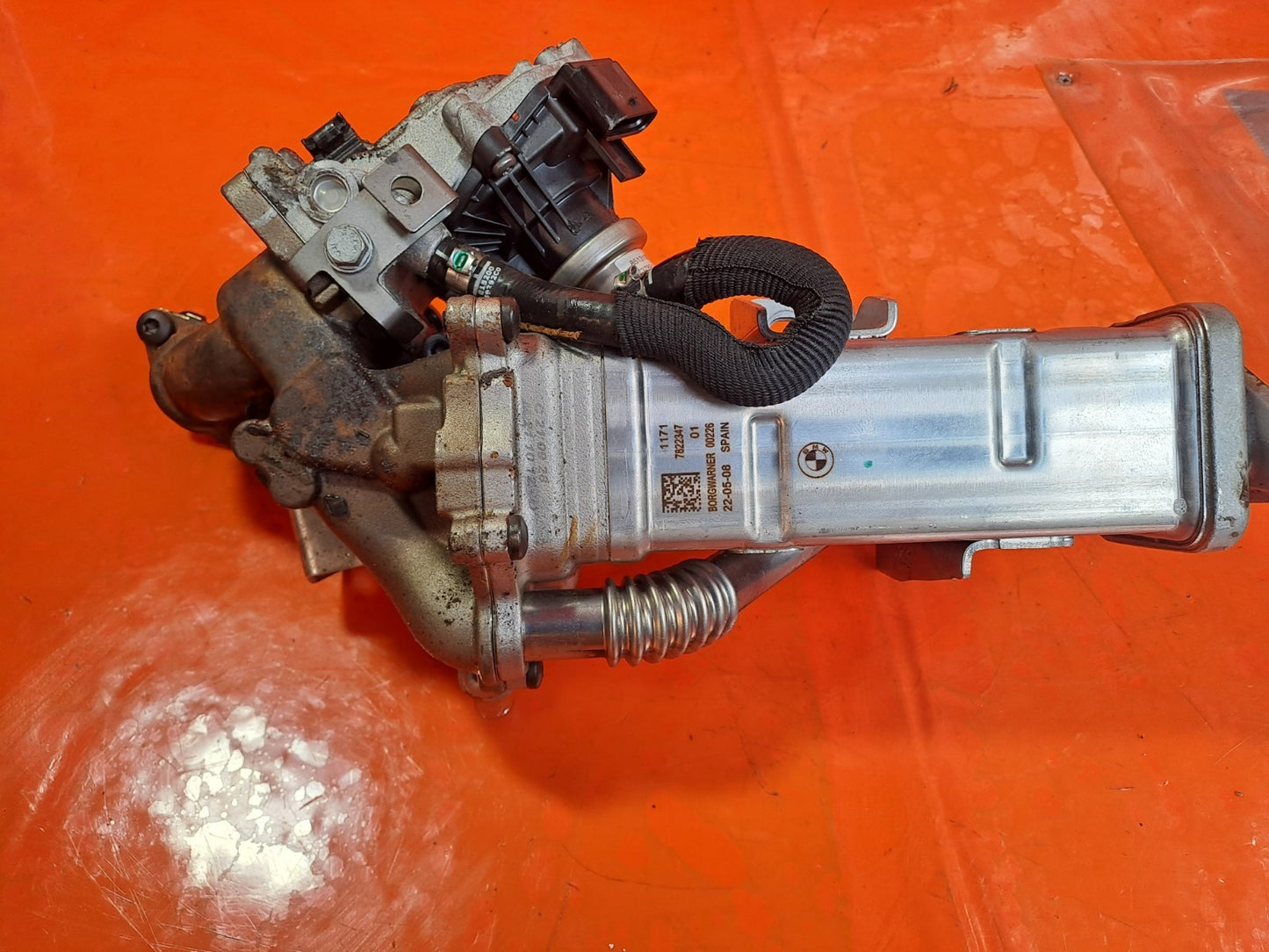 ebay-src:https://i.ebayimg.com/00/s/mtiwmfgxnjaw/z/2acaaeswszlphc6f/$_57.jpg