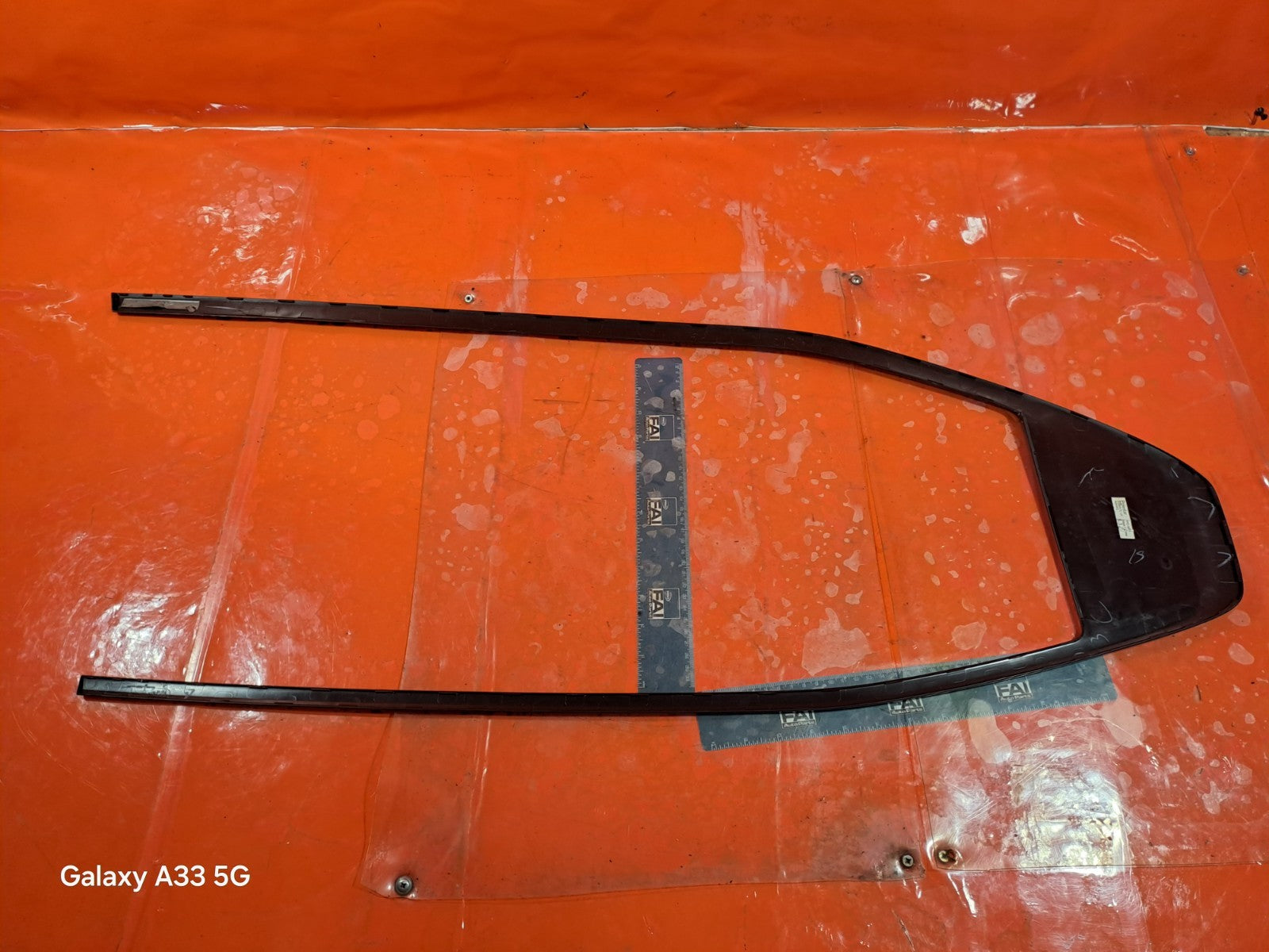 ✅2023 POLESTAR 2 LONG RANGE REAR LEFT DOOR WINDOW STRIP 31689572 + WARRANTY A312 - Image 9