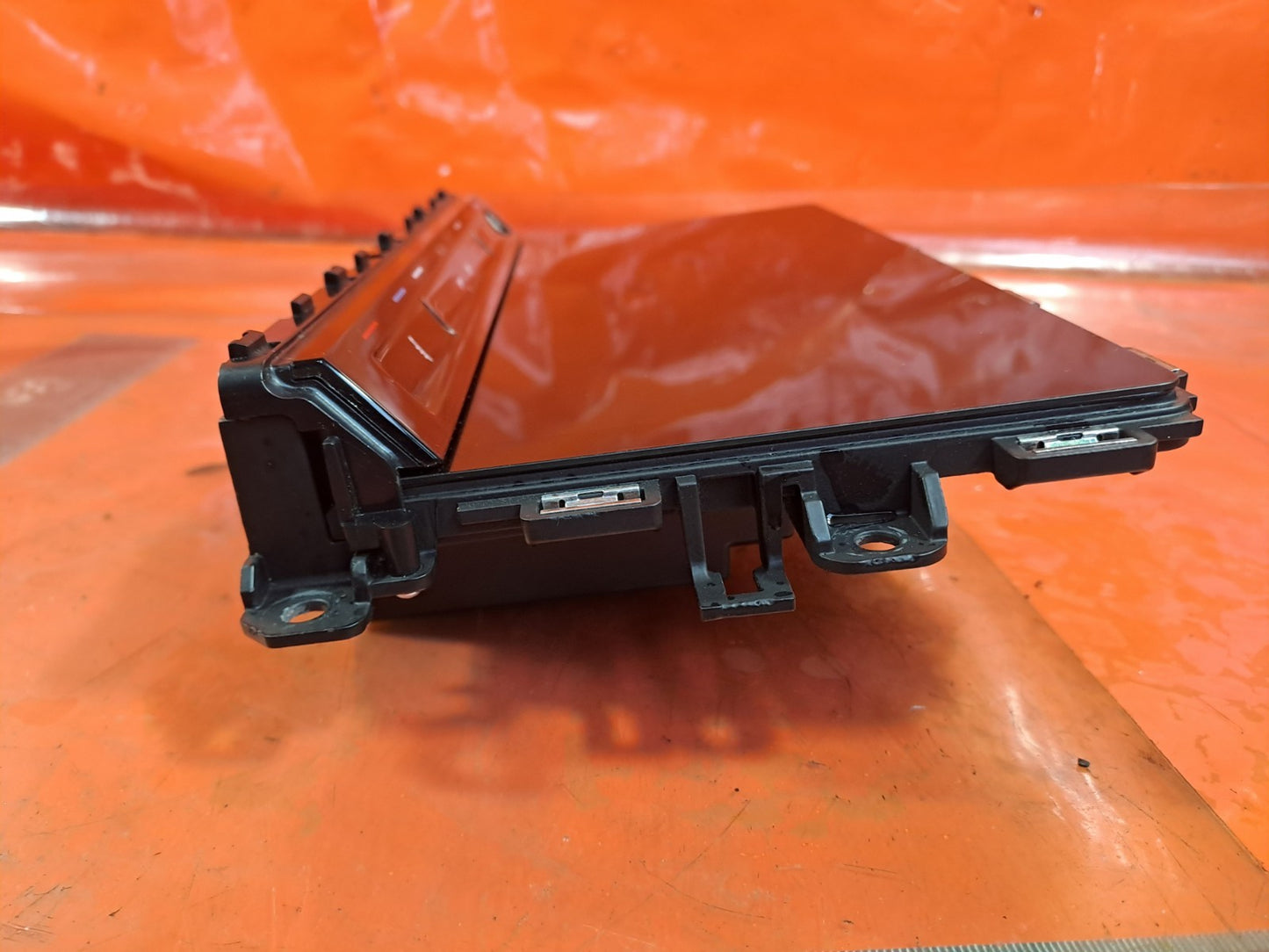 ebay-src:https://i.ebayimg.com/00/s/mtiwmfgxnjaw/z/w-maaesw1u1pgehb/$_57.jpg