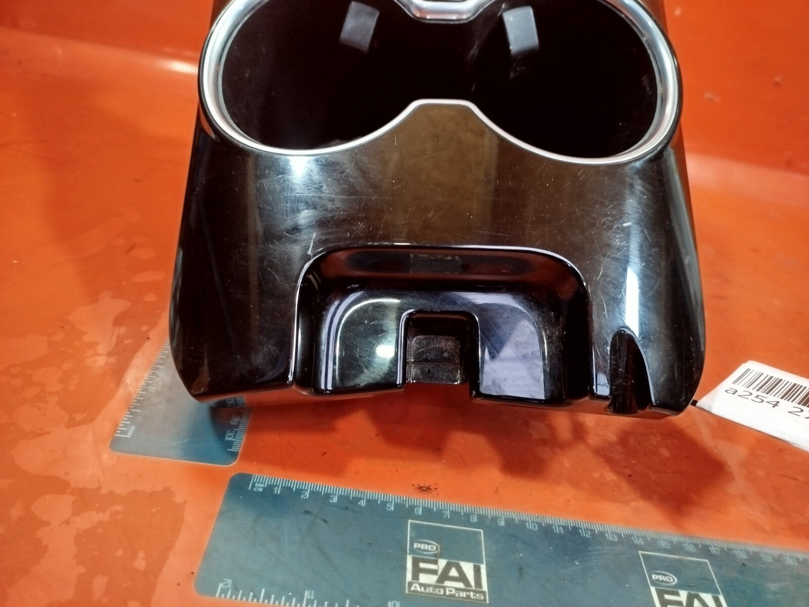 ✅Ford Mondeo Titanium 2015 2.0 Diesel Centre Console Cup Holder W/Parking Switch - Image 2