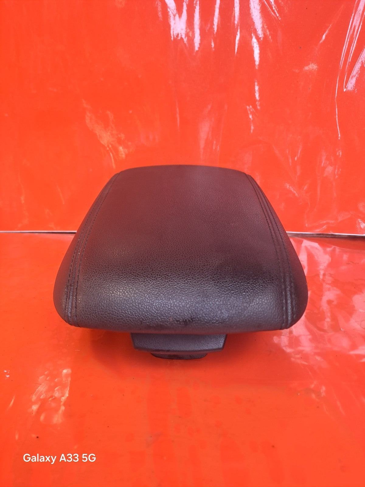✅2018-2025 FORD FOCUS MK4 CENTRE CONSOLE ARMREST 1966836XZH + WARRANTY A242 - Image 2