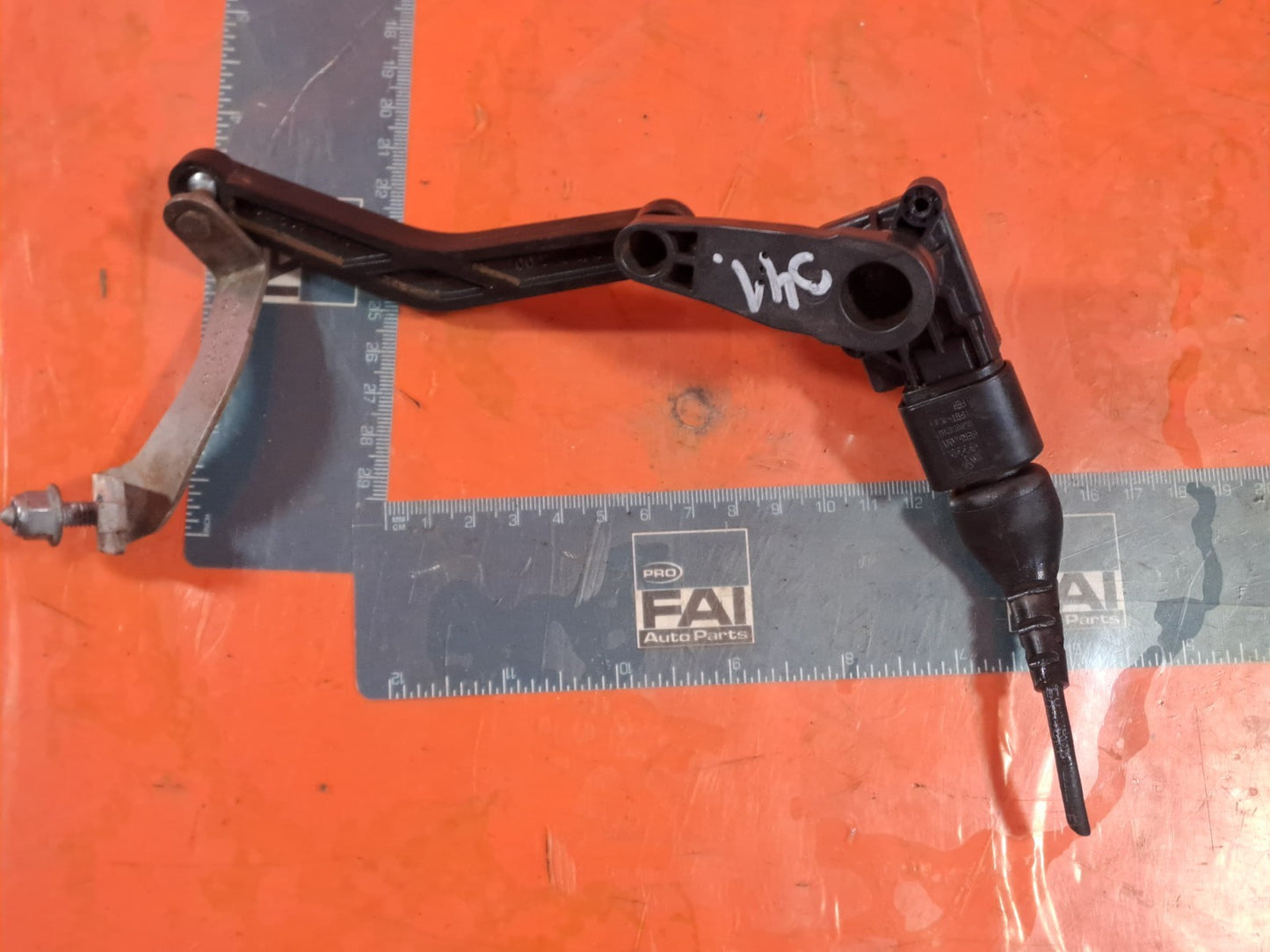 ebay-src:https://i.ebayimg.com/00/s/mtiwmfgxnjaw/z/dckaaesw~85pg555/$_57.jpg