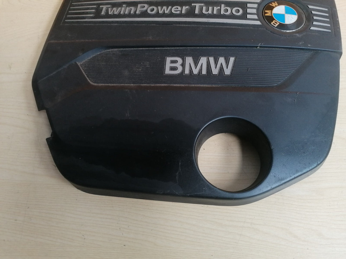 ebay-src:https://i.ebayimg.com/00/s/mtiwmfgxnjaw/z/escaaoswo7rkyf35/$_57.jpg