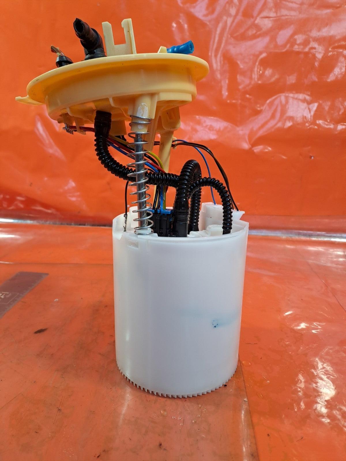 ✅VW GOLF R-LINE MK8 2.0 DIESEL 2020 FUEL PUMP SENDER UNIT 5Q0919050BC Warranty - Image 1