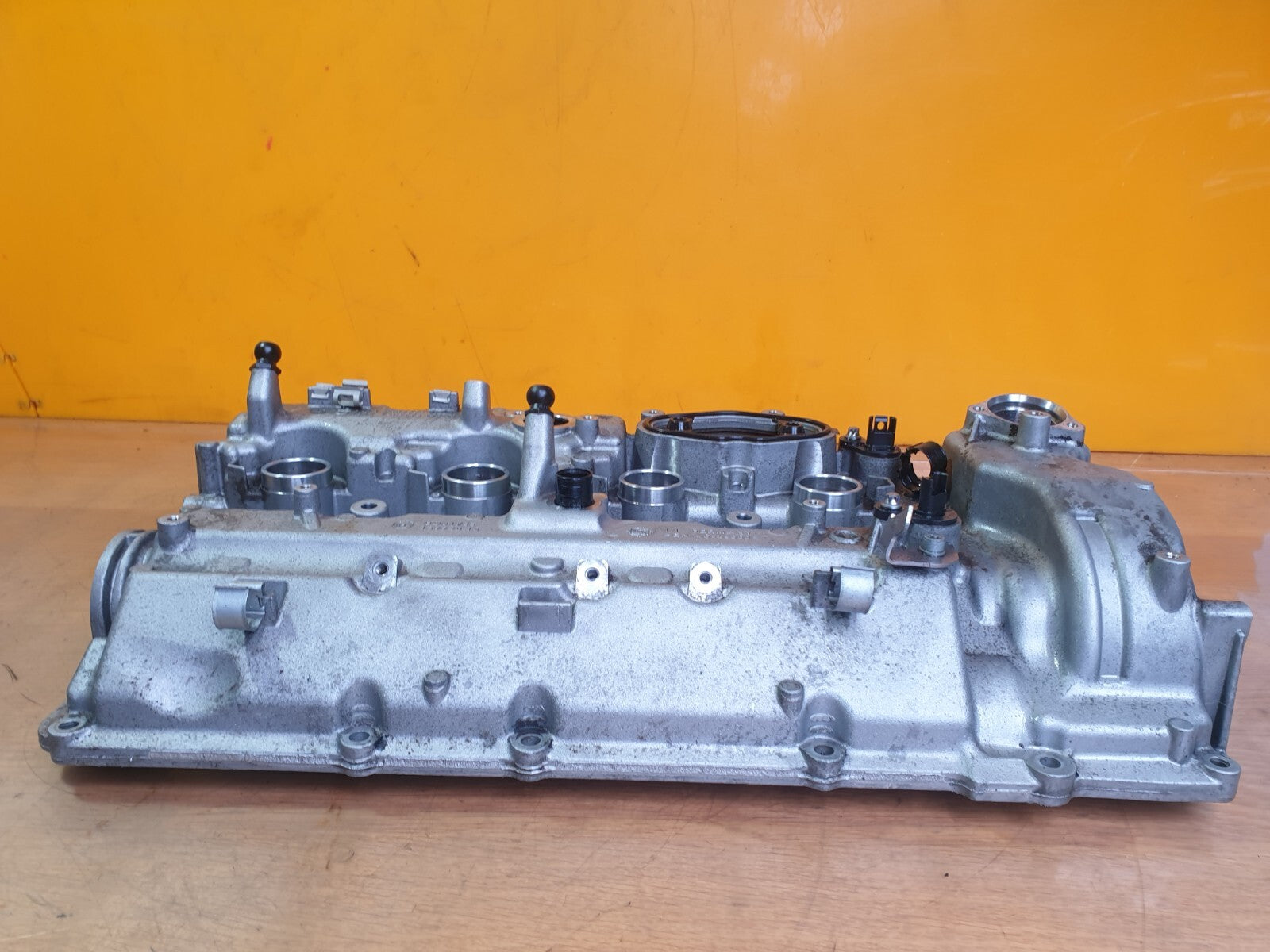 ✅2014 BMW 5 SERIES F11 4.4P ENGINE ROCKER VALVE COVER RIGHT SIDE + WARRANTY A153 - Image 4