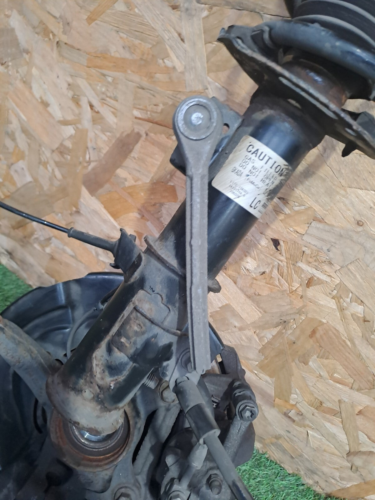 ✅2020 FORD PUMA ST-LINE 1.0P FRONT LEFT SUSPENSION LEG L1TC-18K001-LC A252 - Image 11