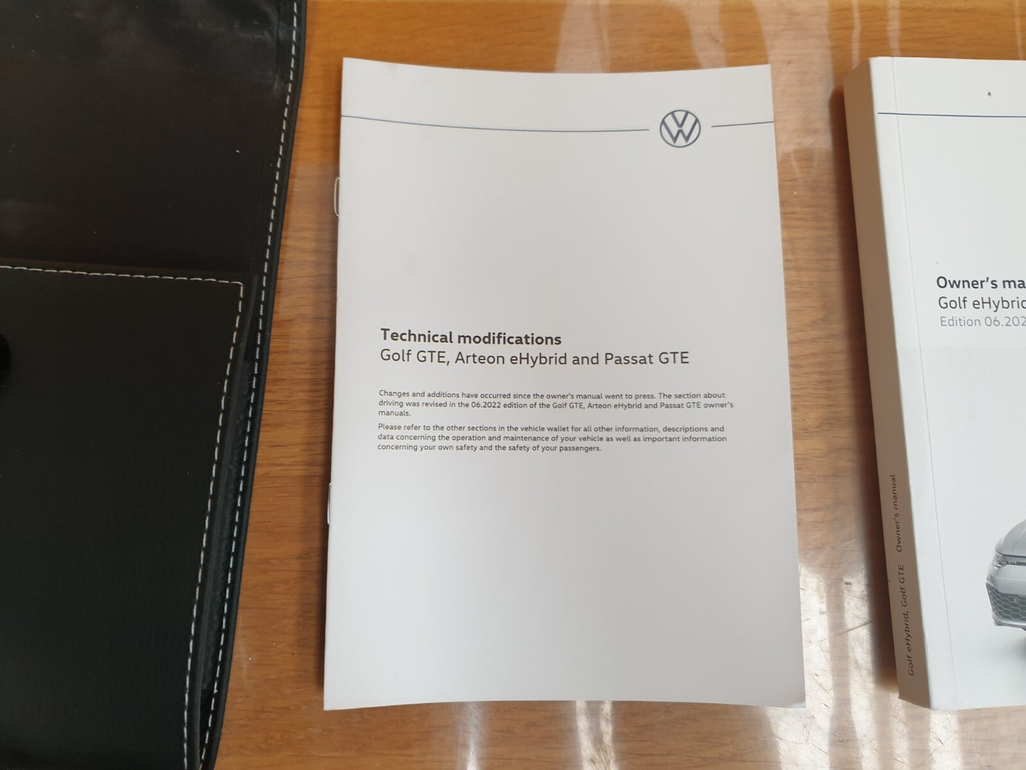 ✅2022 VW GOLF MK8 1.4P OWNERS HANDBOOK MANUAL & WALLET + WARRANTY A089 - Image 2