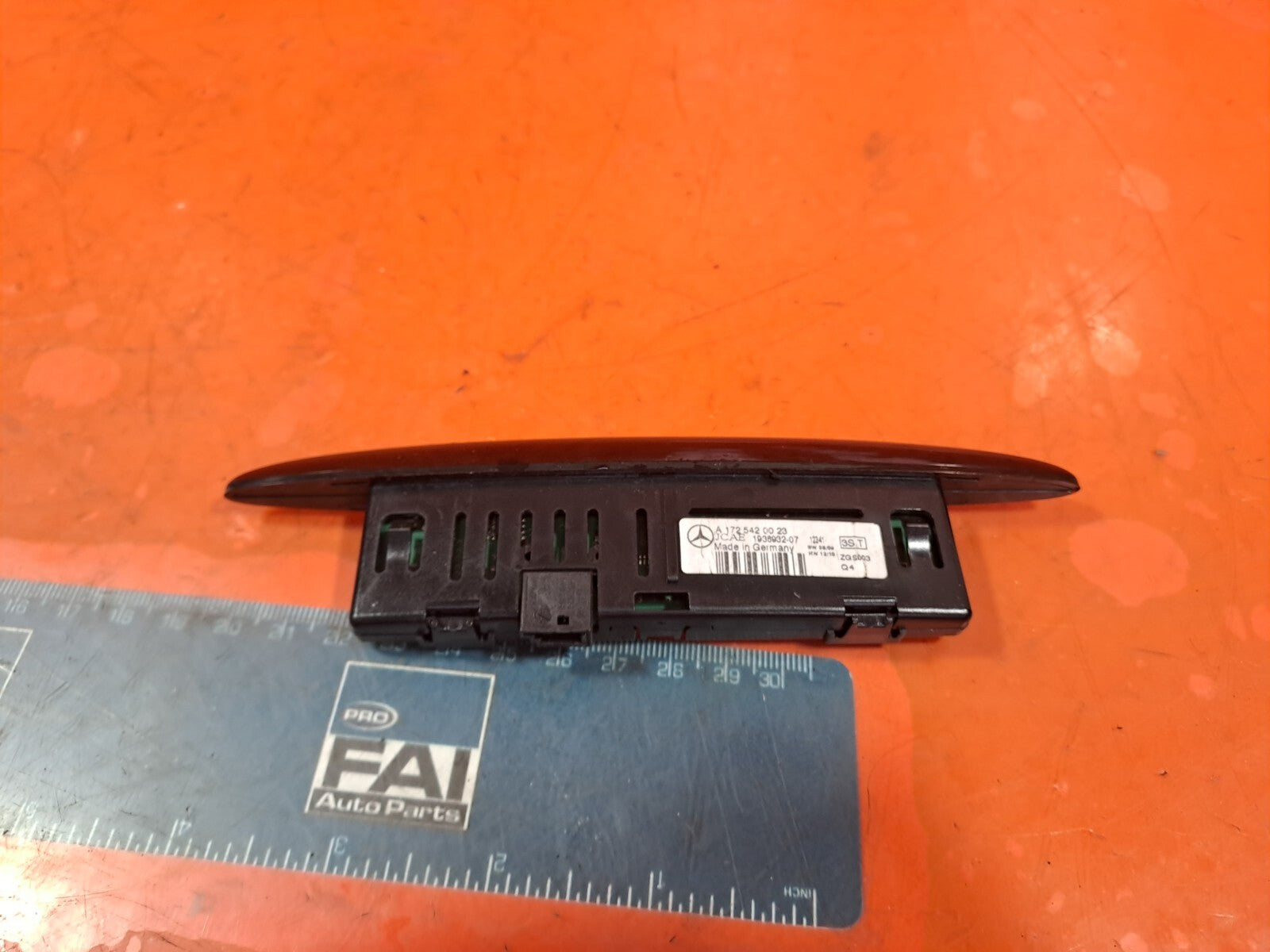 ebay-src:https://i.ebayimg.com/00/s/mtiwmfgxnjaw/z/2vyaaoswt~nnphaa/$_57.jpg