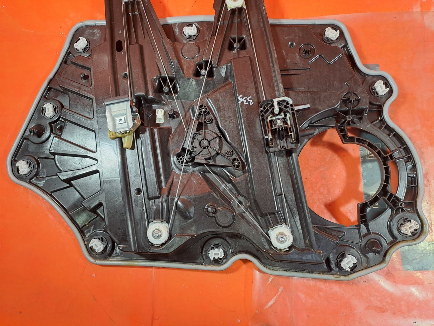 ebay-src:https://i.ebayimg.com/00/s/mtiwmfgxnjaw/z/2qiaaeswup1pbmc1/$_57.jpg