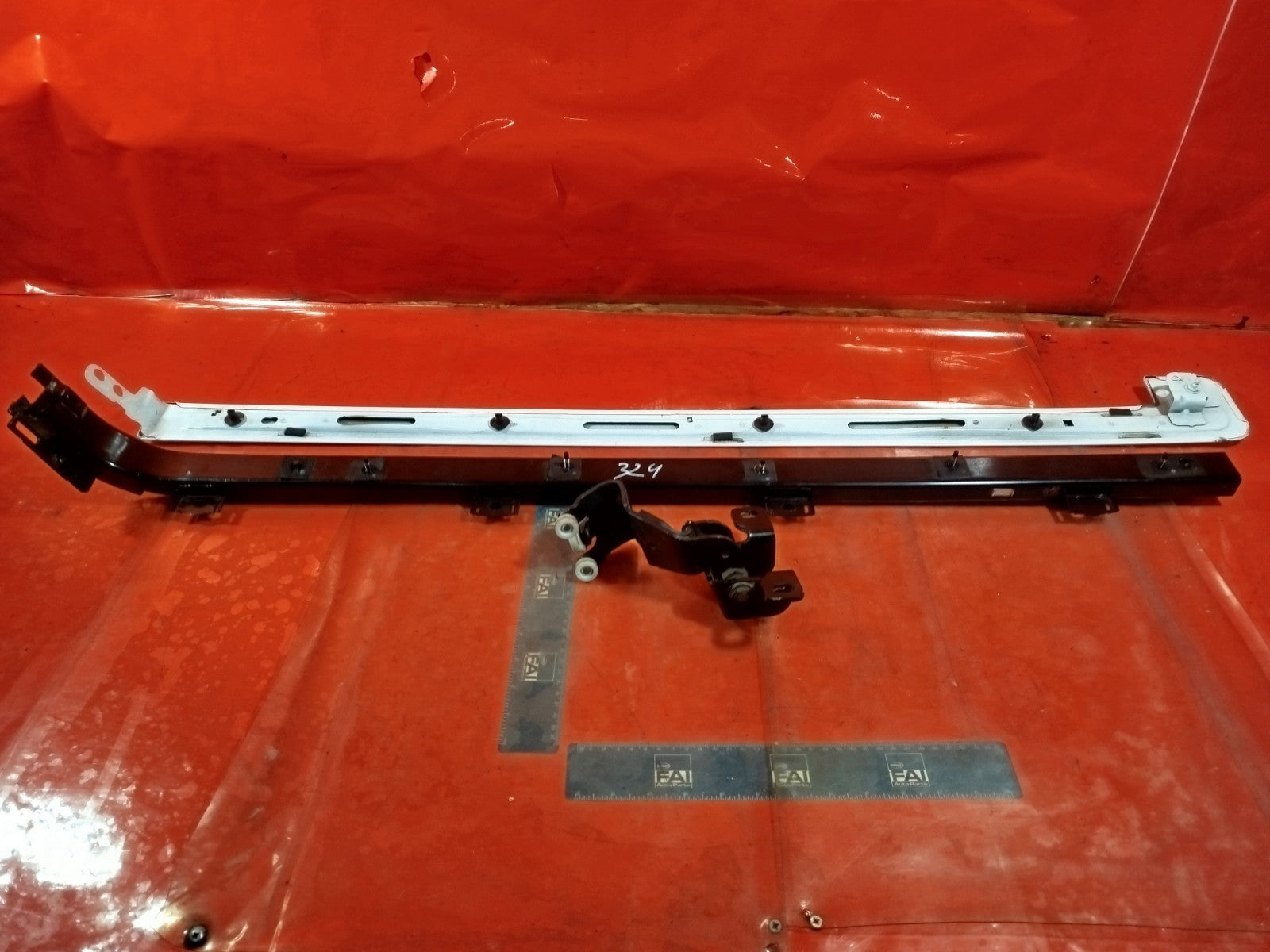 ebay-src:https://i.ebayimg.com/00/s/mtiwmfgxnjaw/z/7niaaeswsqhpcjg4/$_57.jpg