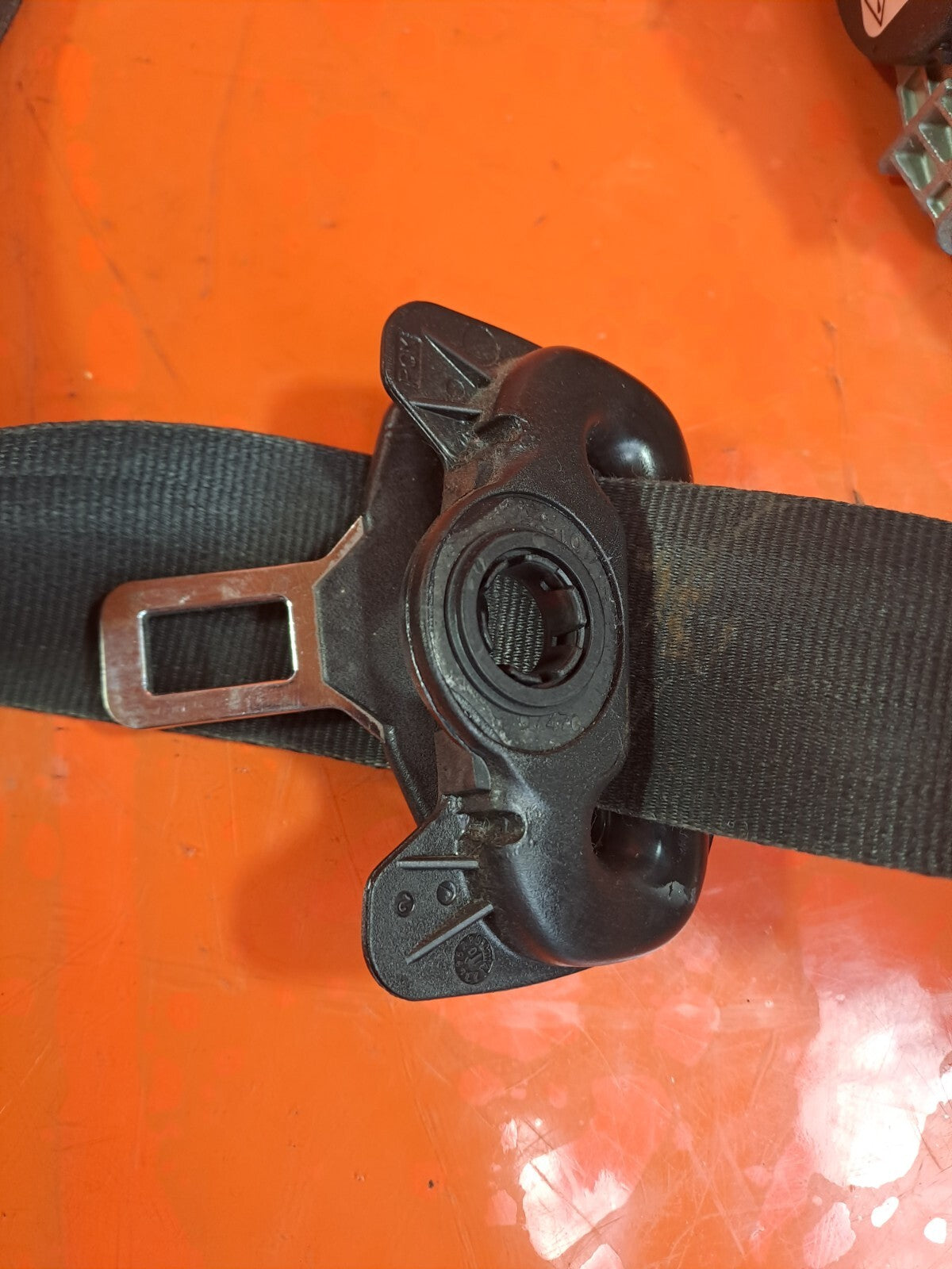 ✅LAND ROVER DISCOVERY 4 L319 3.0 DIESEL 2010 FRONT RIGHT SEAT BELT 8H2261294ACW - Image 8