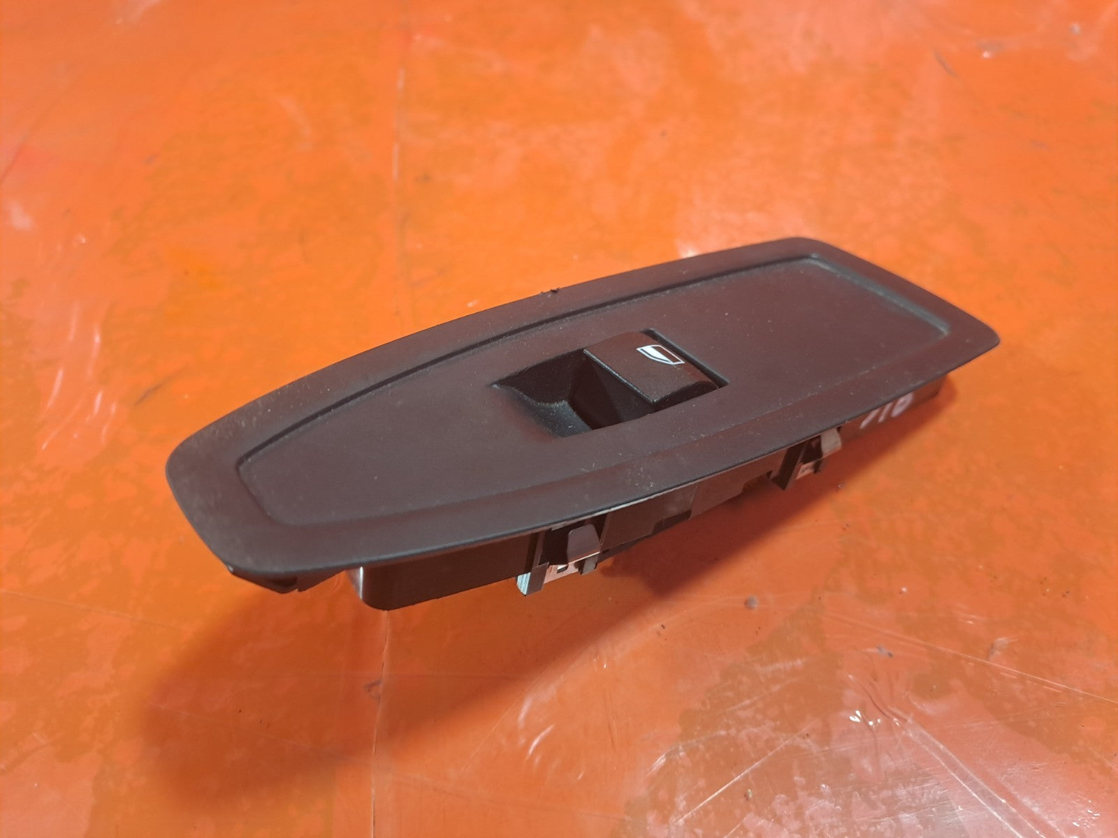 ✅BMW 118D F20 2.0 Diesel 2015 Front Left Door Window Switch 9208107 Warranty - Image 8