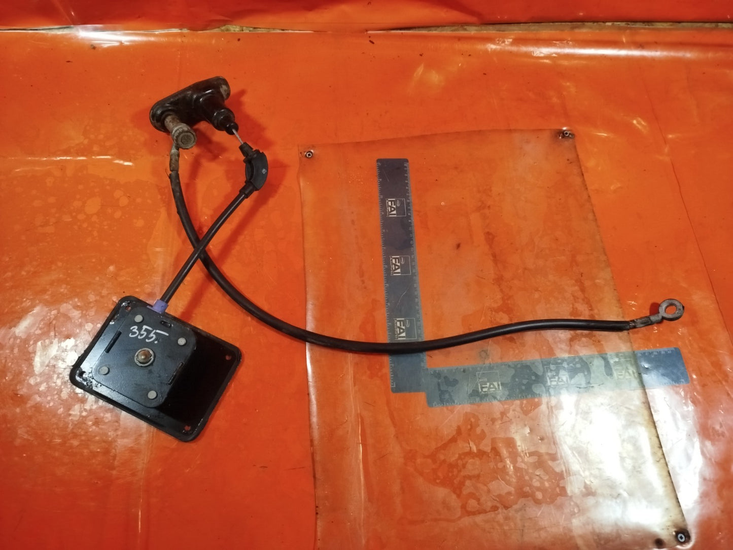 ✅2015 FORD TRANSIT CONNECT V408 SPARE WHEEL HOLDER CARRIER DV61-1513-AB A355 - Image 2