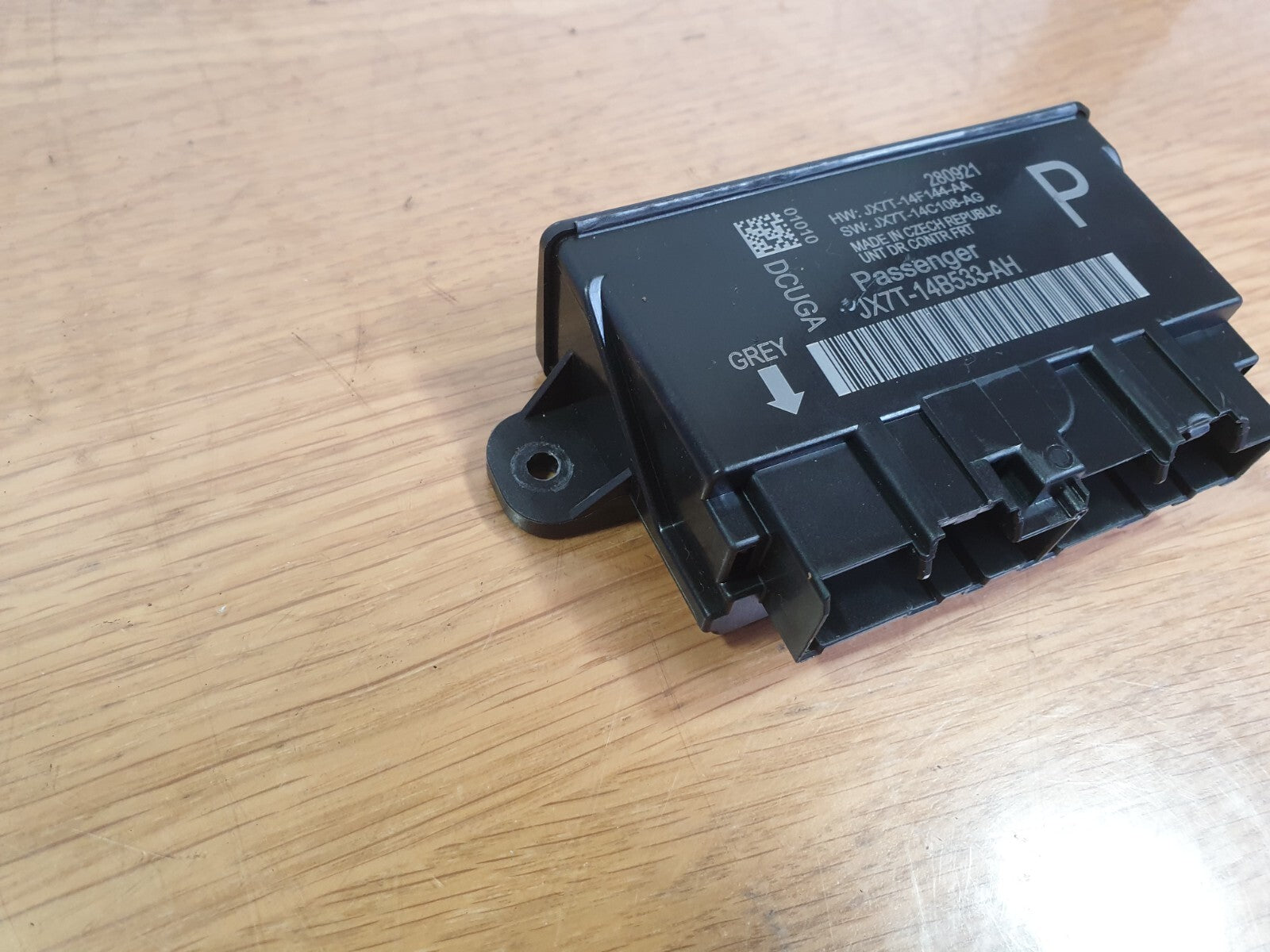 2021 FORD FOCUS MK4 ACTIVE X 1.0P DOOR CONTROL MODULE ECU FRONT LEFT A212 - Image 9