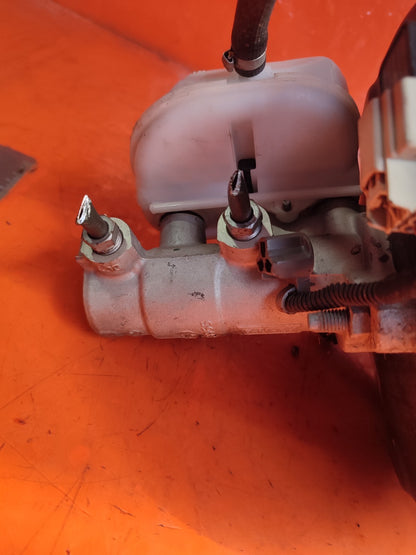 ✅2019 FORD TRANSIT CUSTOM V362 2.0D BRAKE SERVO MASTER CYLINDER GK212B195AB A281 - Image 5