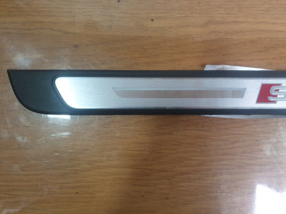 ✅Audi Q4 E-Tron S Line 2023 Front Left Sill Trim Strip 8Y0947417A Warranty A206 - Image 2