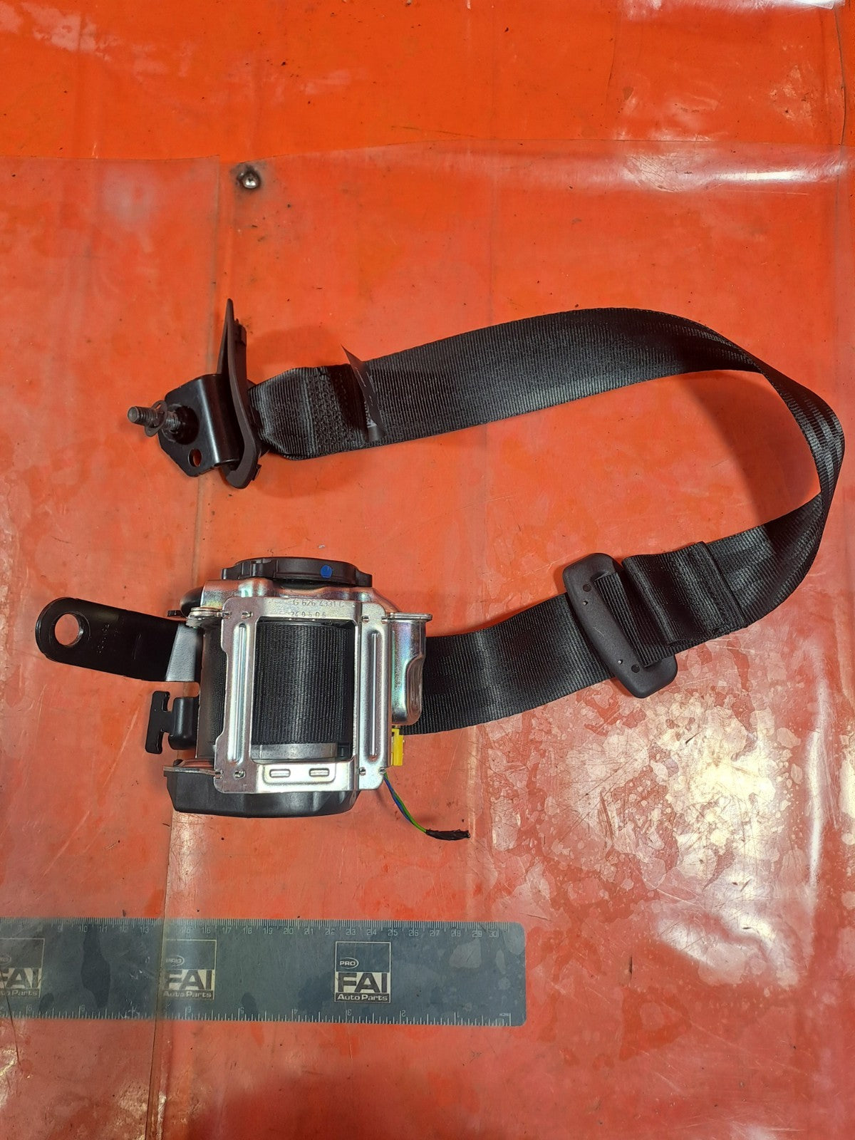 ✅FORD KUGA ST-LINE 2.5 PETROL 2025 REAR LEFT SEAT BELT LV4BS611B69AGW Warranty - Image 12