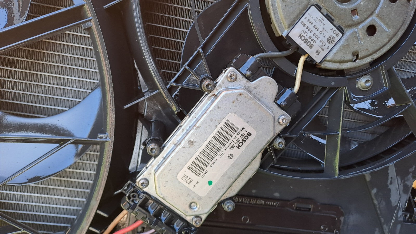 ebay-src:https://i.ebayimg.com/00/s/otawwde2mda=/z/okgaaoswewvna4m-/$_57.jpg