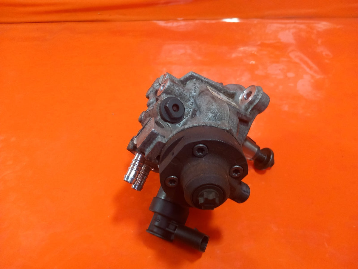 ebay-src:https://i.ebayimg.com/00/s/mtiwmfgxnjaw/z/rbyaaeswmubqp6xj/$_57.jpg