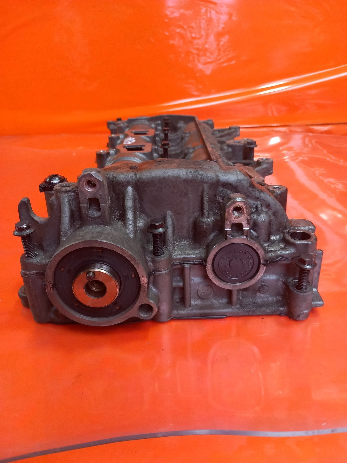 Vauxhall Vivaro 2900 1.5 Diesel 2020 Valve Cover With Camshafts DV5RUCD (YHR) - Image 4