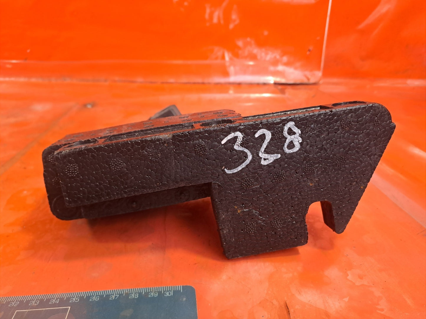 ✅2023 FORD PUMA TITANIUM TOWING EYE HOOK WITH FOAM M1TB-19G381-AA +WARRANTY A328 - Image 5