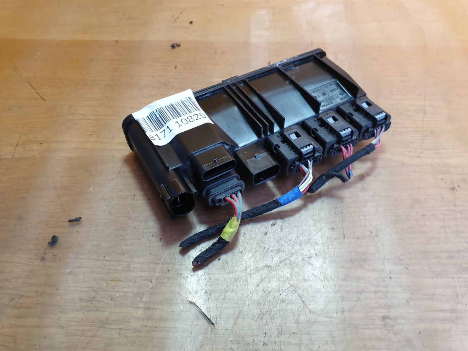 ebay-src:https://i.ebayimg.com/00/s/mtiwmfgxnjaw/z/vcwaaoswpopmsoqe/$_57.jpg