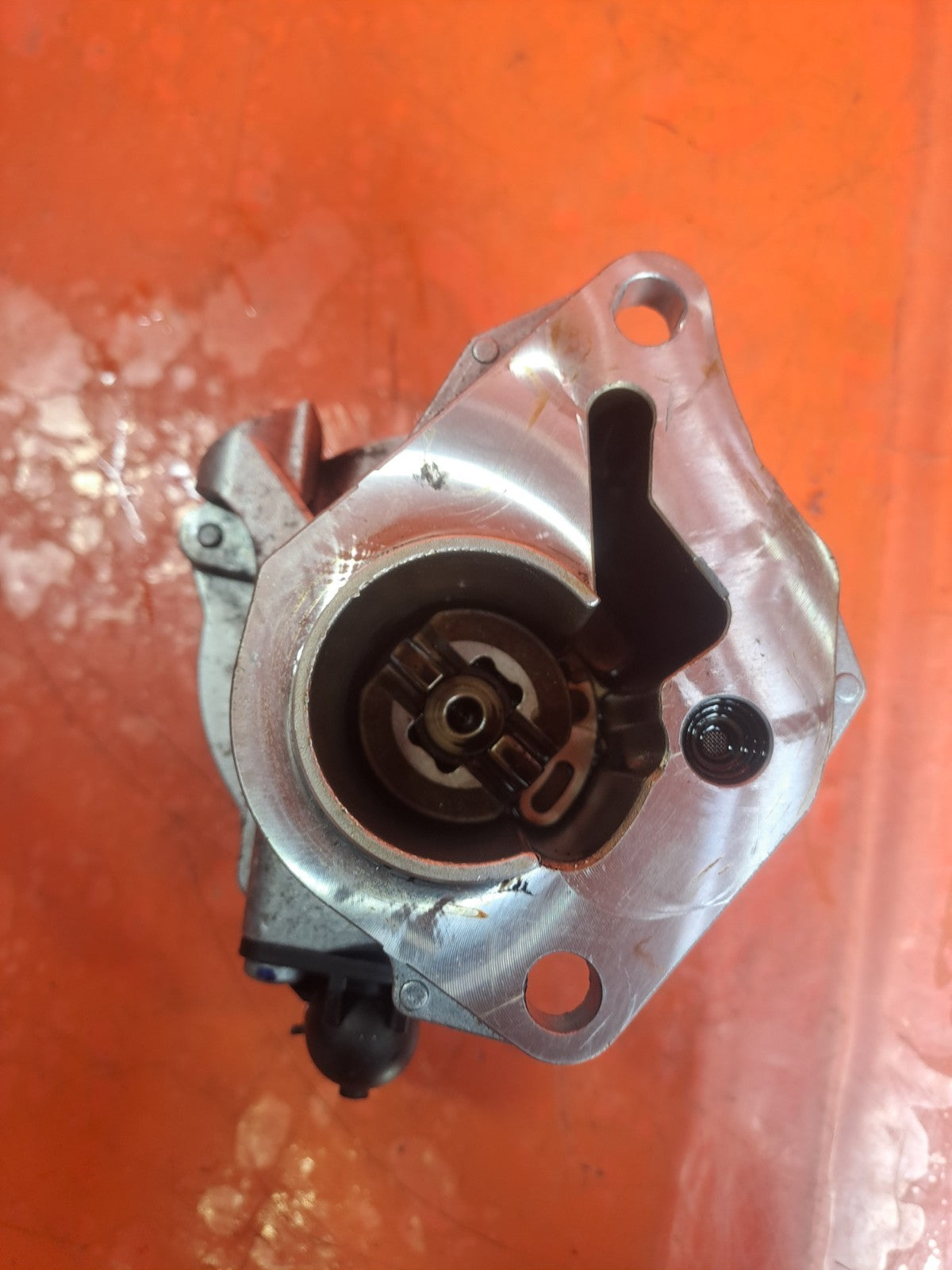 ebay-src:https://i.ebayimg.com/00/s/mtywmfgxmjaw/z/kvaaaeswdafpn-em/$_57.jpg