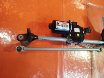 ✅BMW F23 218D 2.0 DIESEL 2019 FRONT WIPER MOTOR & LINKAGE 7267504 Warranty A344 - Image 3