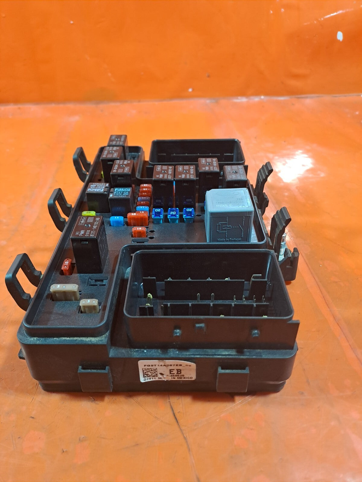 ✅2016 FORD MONDEO MK5 2.0D FUSE RELAY BOX FG9T-14A067-EB + WARRANTY A273 - Image 2