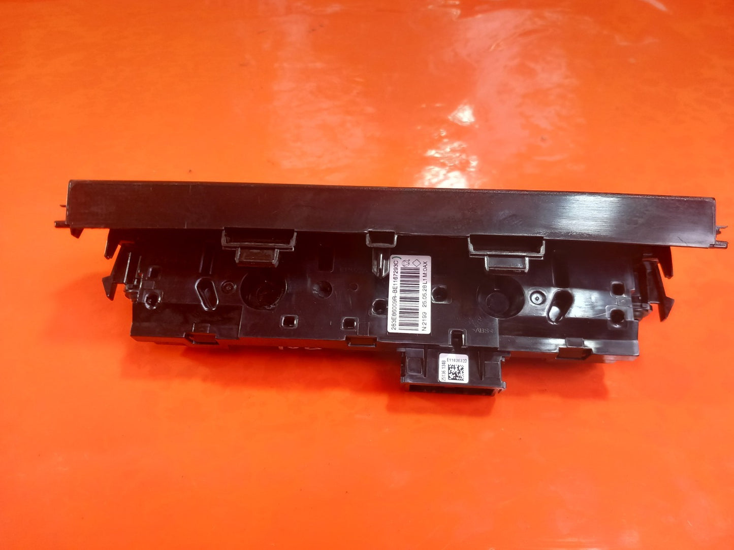 ebay-src:https://i.ebayimg.com/00/s/mtiwmfgxnjaw/z/ux0aaeswicvql-o8/$_57.jpg